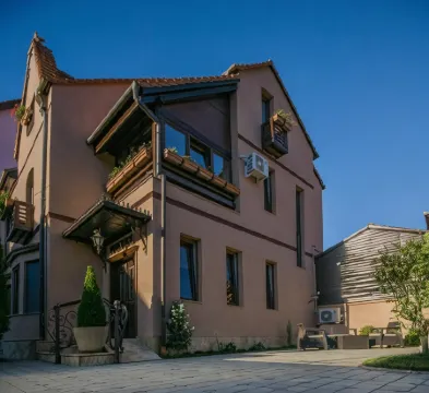 Noblesse Boutique Resort