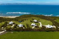 Bear Gully Coastal Cottages