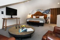 Lake Jindabyne Hotel Hotels in Jindabyne