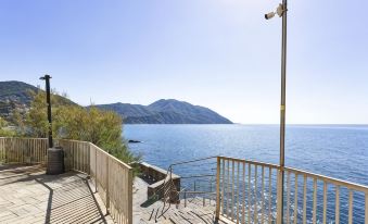 Yellow Suite Sul Lungomare di Recco by Wonderful Italy