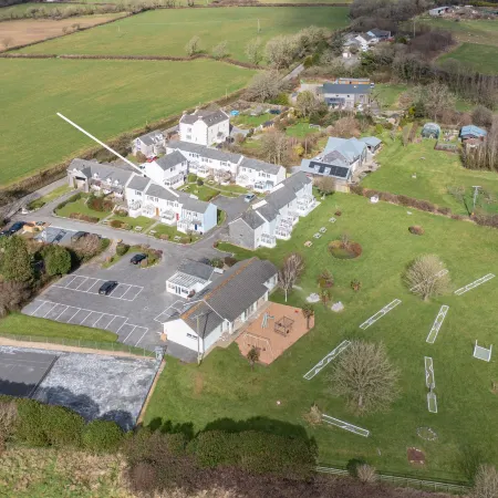 Cartwright's Cottage - Indoor Pool, Sports Courts, Play Park