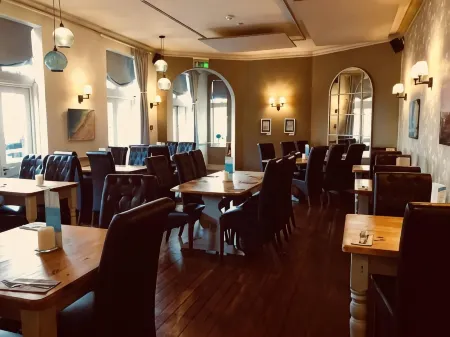 The George Inn Отели рядом с достопримечательностью «Гранта Бич»