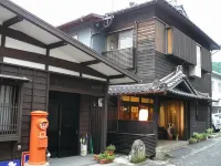 Ryokan Yamashiroya Hotels in Yunohira Onsen