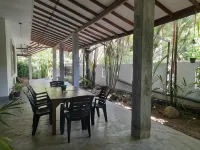 Mealanie's House