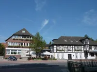 Akzent Hotel Zur Wasserburg - Hotel Garni Bed & Breakfast - Pet friendly