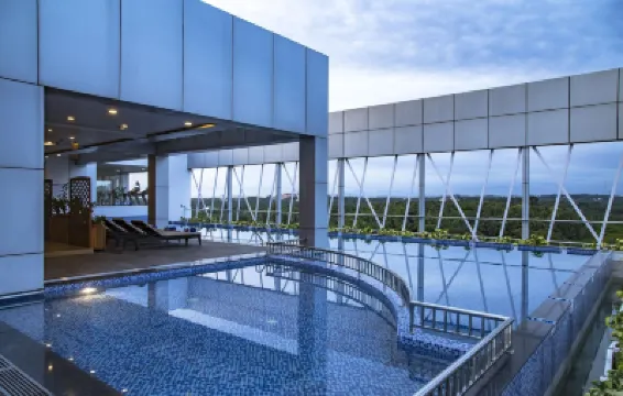 Kpm Tripenta Hotel Hotel in zona S.M. Street