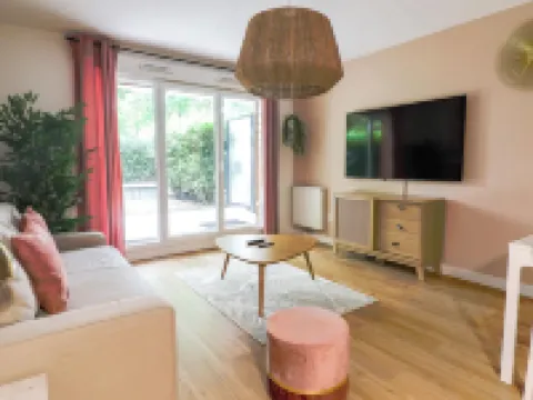 123Home- Garden & Spa Hoteles en Serris