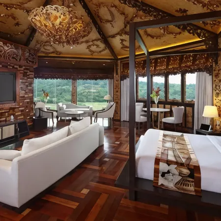 Rancho Bernardo Luxury Villas and Resort