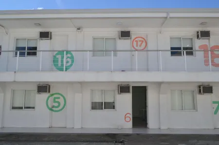 Islands Stay Hotels Mactan