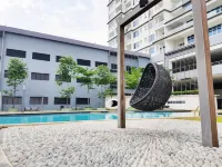 No.1 the Muji @ Puchong IOI Mall Skypod Residences Hotels in Puchong