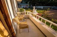 Golden Sands Resort, Morjim