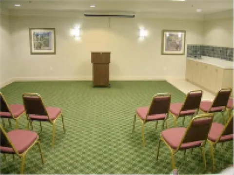 La Quinta Inn & Suites by Wyndham Atlanta Stockbridge