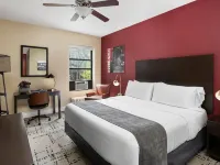 Majestic Hotel Hotels near Lakeview