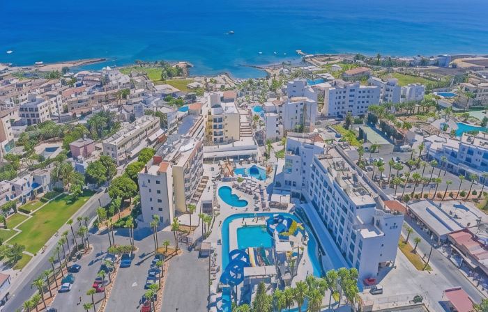 Anastasia Waterpark Beach Resort