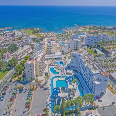 Anastasia Waterpark Beach Resort Hotels near Trinity Beach