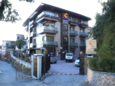 Comfort Inn Silver Arch Hotel, Mussoorie Hotels in Mussoorie