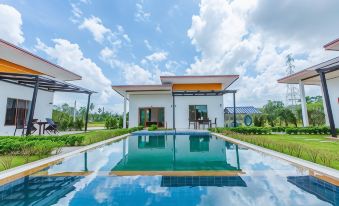 Ozone Resort & Pool Villa