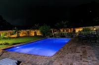 Casa Mia Lodge & Restaurant - ที่มีสระว่ายน้ำ