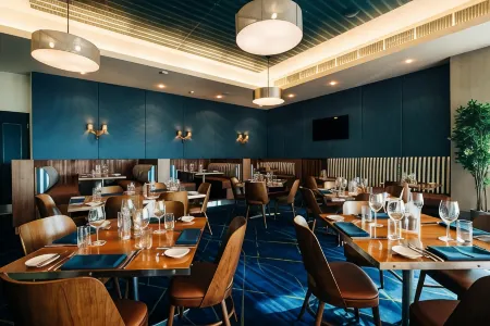 Port Lincoln Hotel Отели в г. Порт-Линкольн