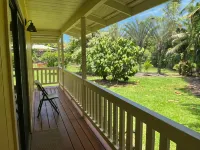 Aaron’s Cottage Hotels in Hawaiian Paradise Park