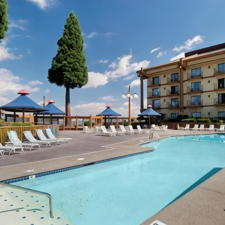 Holiday Inn PORTLAND - COLUMBIA RIVERFRONT by IHG