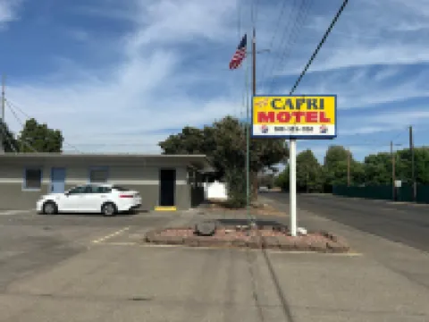 Capri Motel by Belvilla Walla Walla US 12 Hotels in Walla Walla