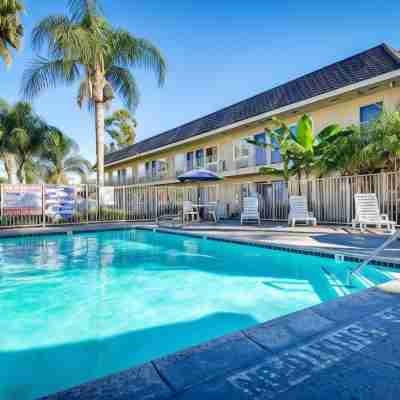 Motel 6 Riverside, CA - South Fitness & Recreational Facilities