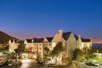 Sonesta ES Suites San Francisco Airport Oyster Point Waterfront Hotels near Genentech