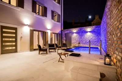 斯普倫迪達宮飯店 住宿飯店