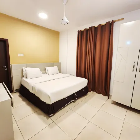 Star Emirates Inn