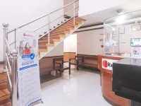 RedDoorz @ Camaman An Cagayan De Oro City Hoteles cerca de Centro de Convenciones The Atrium