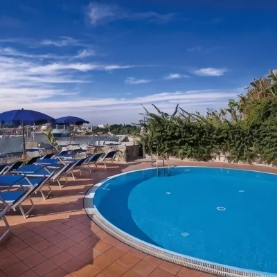 Aragona Palace Hotel & Spa Hotel in zona Hotel Continental Mare