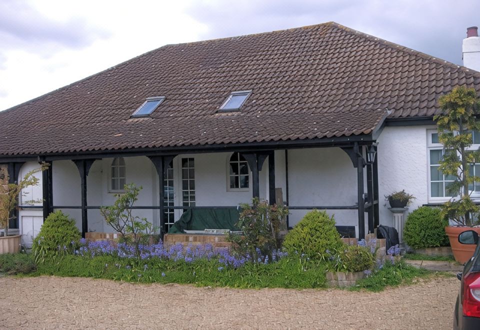 Bluebell Cottage - Housity