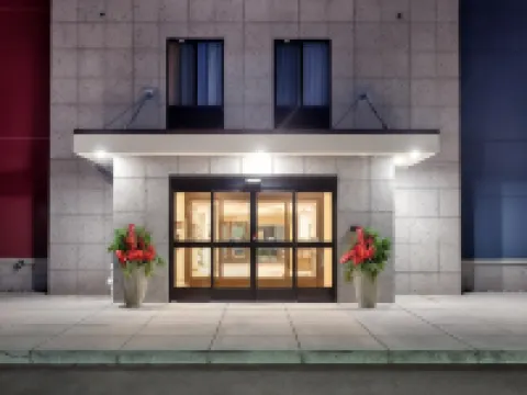 Sonesta Simply Suites Detroit Warren Hotels in Warren