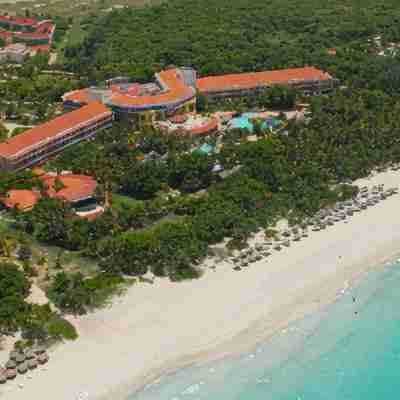 Brisas del Caribe Hotel Exterior