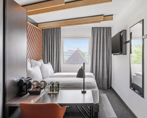 B&B HOTEL Hamburg-Airport Hotels in der Nähe von U-Bahnhof Lattenkamp