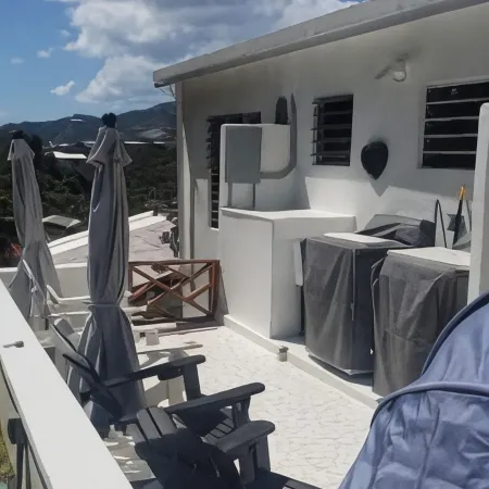 Hervana's Casa Blanca