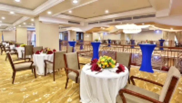 Sapphire Addis