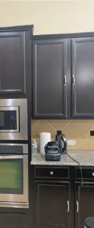 City centre Apartment/Energy Corridor Отели рядом с достопримечательностью «The Music Box Theater»