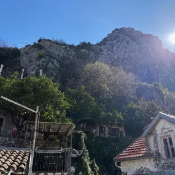 Antika Guesthouse Отели в г. Котор