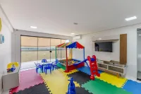 Fully Equipped Apartments in Building with Pool 400m from the Beach - Pzo Hotel a Ilhéus