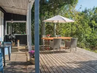 "Laurine" - 2.7km from the Sea
