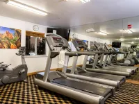 MCM Elegante Suites Hotels near Ute Valley Park