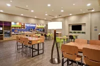 ホーム 2 スイーツ バイ ヒルトン ジキル アイランド