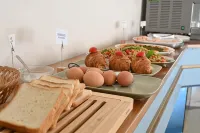 Hotel B&B Nizza Riccione - 朝食