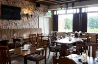 Raven Hotel by Greene King Inns - servizio colazione