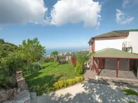 Royal Villa Hotels in Arsin
