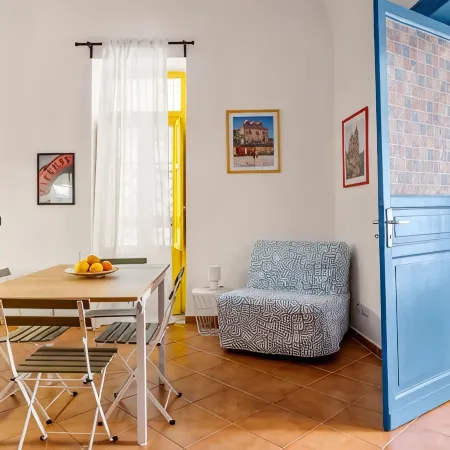 [Elegant Two Bedroom Apartment] with Balcony & Suite