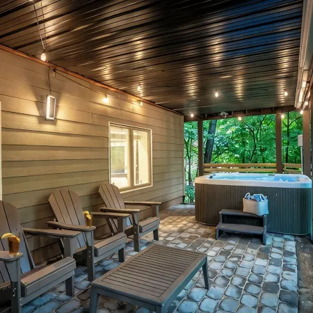 Mountain Retreat: HotTub, Game Room, Family & Pet-Friendly, 3 King Beds