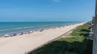 Sweeping 5th Floor Views - Direct Beach - Remodeled - Sea View